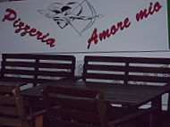 Amore Mio outside