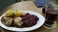 Zur Alten Brauerei food