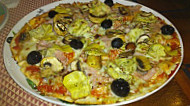 Pizzeria Italia food