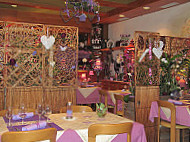 Restaurant Le National food