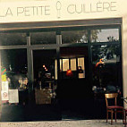 La Petite Cuillere inside