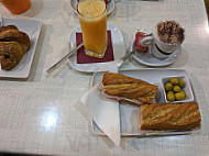 Varekai Cafe Soller food