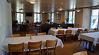 Gasthaus Hirschen GmbH inside