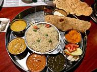 Saravanaa Bhavan food