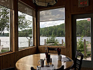 Spectacle Lake Lodge food