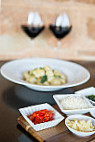 1877 Pasta & Wine Bar food