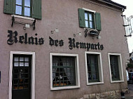 Le Relais Des Remparts outside