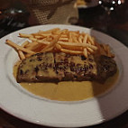 Entrecote Saint-jean food