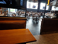 Applebee's inside