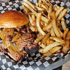 Port Perry Smokehouse food