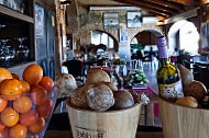 Cafeteria Museo Vostell food