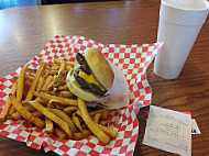 Dave's Burger Barn food