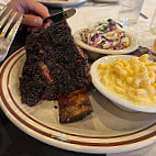 Killen's Barbecue food