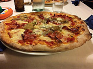 Gasthof Pizzeria Zur Traube Des Varesco Siegfried Co Ohg food