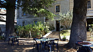 Les Terrasses de L'Ardeche inside