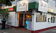 JaJa outside