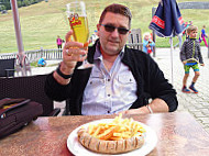 Feldberg Biergarten Hasenstall food