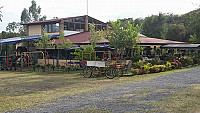 La Terraza de Mary outside