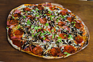 Zeferinos Pizza food