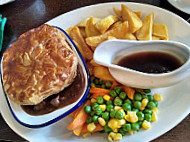 The Kings Head food