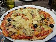 Pizzeria La Notte food