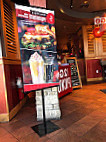 Red Robin Gourmet Burgers And Brews food