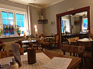 Gasthaus Heinemann inside