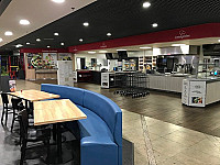 Cafeteria Pictave inside