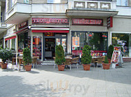 Teos Bistro inside