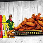 Atl Wings food