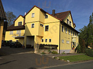 Gasthaus Hohenecker Forst outside