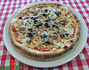 Pizzaria Per Tutti food