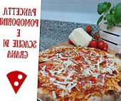 Pizzeria Al Confine food