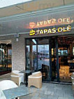 Tapas Olé outside