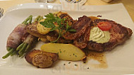 Ettl-Bräu food