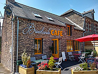 Broceliande Cafe outside