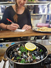 Bistro Poulette Le à Moules food