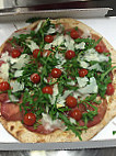 Pronto Pizza Damiano food