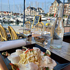 Le Bistrot Du Port food