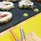 Le Comptoir Du Sushi food