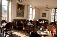 Angelina Versailles food