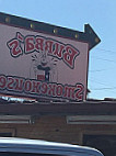 Bubba's Smokehouse food