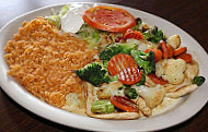 Los Primos Mexican food