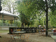 Le Kiosque Du Parc De Blossac inside