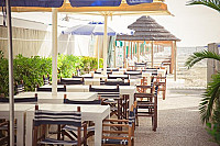 La Perla Risacca Lido Di Camaiore inside