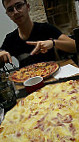 Ho Fame Pizza food