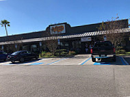 Cracker Barrel Old Country Store outside