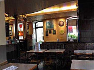 Cafe Des Arts inside