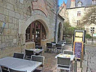 La Cabane De Romulus Tours inside