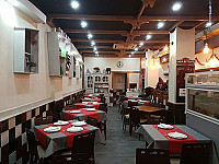 Marisqueria Sidreria Alonso inside